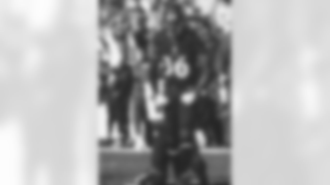 nolimit.301 [Tavon Young]: Came in this draft process slept on but let em keep sleeping They said I couldn't play outside psh, Rookie Year Is Over, Took wins and took losses....What's up Year number 2? They ain't ready