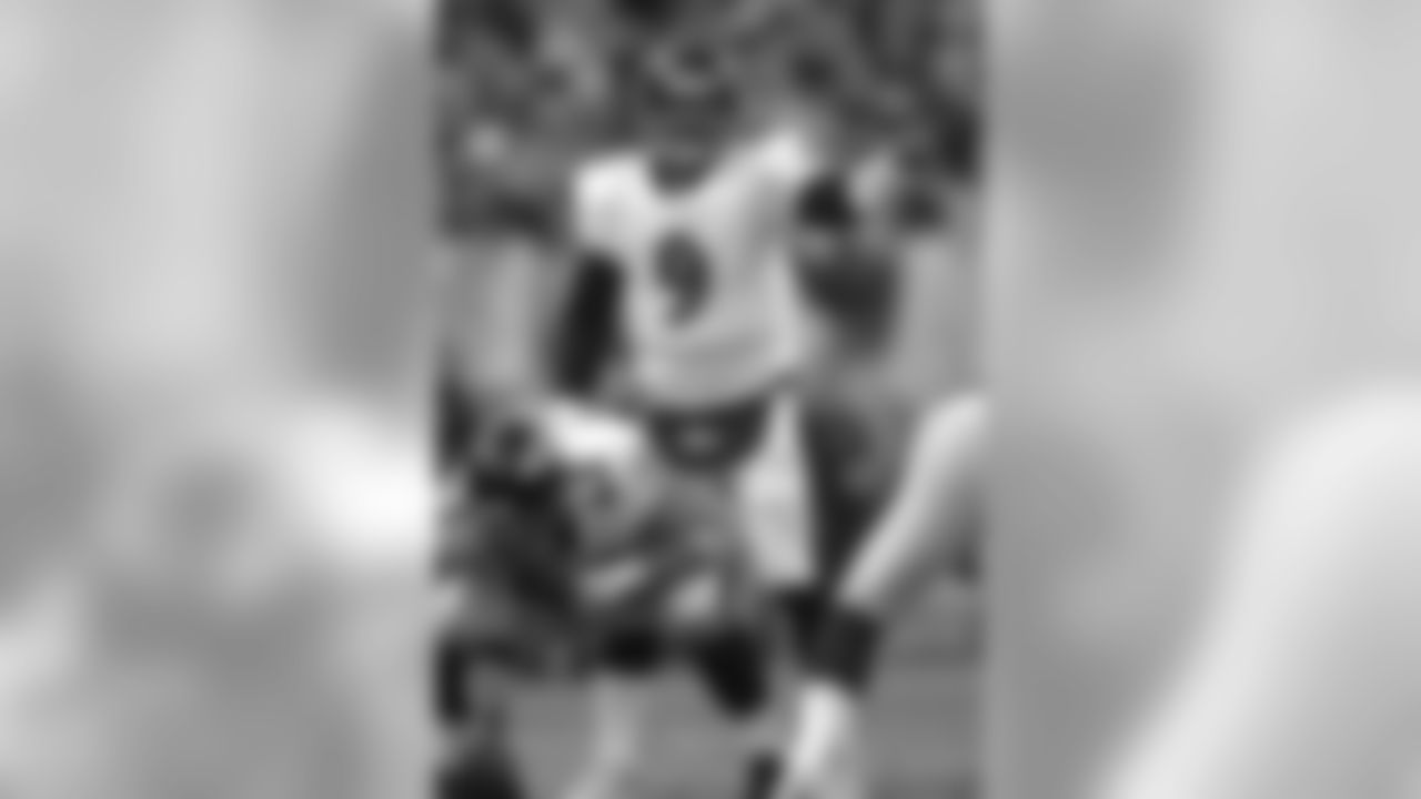 Steve McNair game action from the 2006 season.