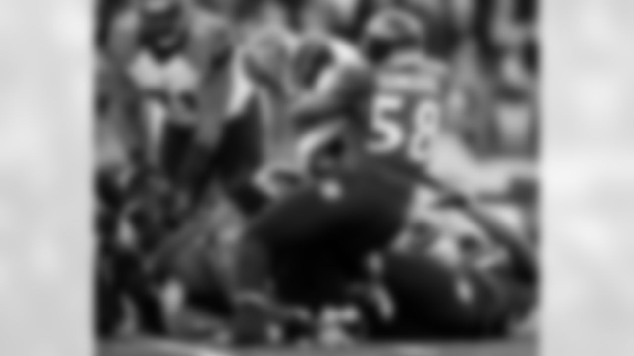 The Ravens didn't have a sack against the Steelers on Thanksgiving, breaking a streak of 22 straight games. Terrell Suggs hasn't had one in four straight games. Elvis Dumervil missed time in practice this week due to an ankle injury. Baltimore will be looking to play the run first, then pass rush. But if they can get to Cassel, they have a great chance of getting turnovers.