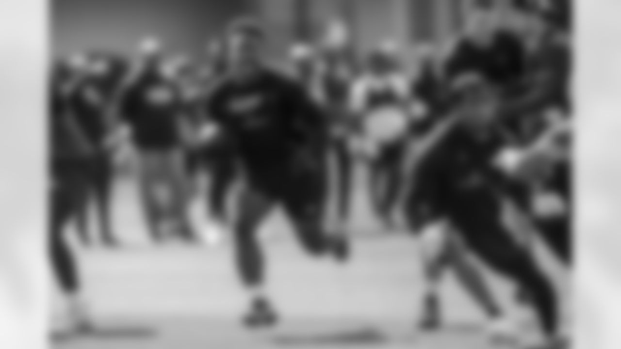 Ravens practice during the 2023 offseason.