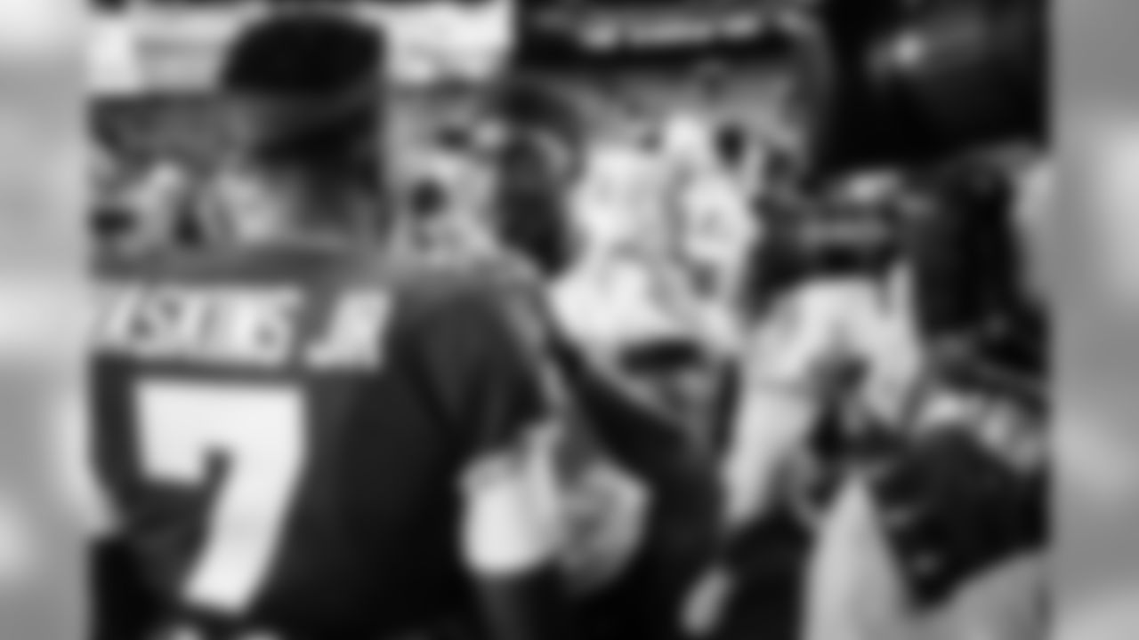QB Robert Griffin III
August 29, 2019
Baltimore Ravens v Washington Redskins pre-season game..