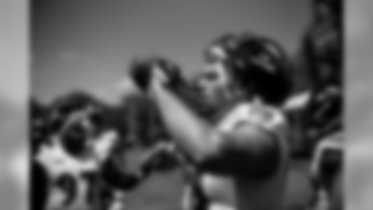 DT Zach Sieler