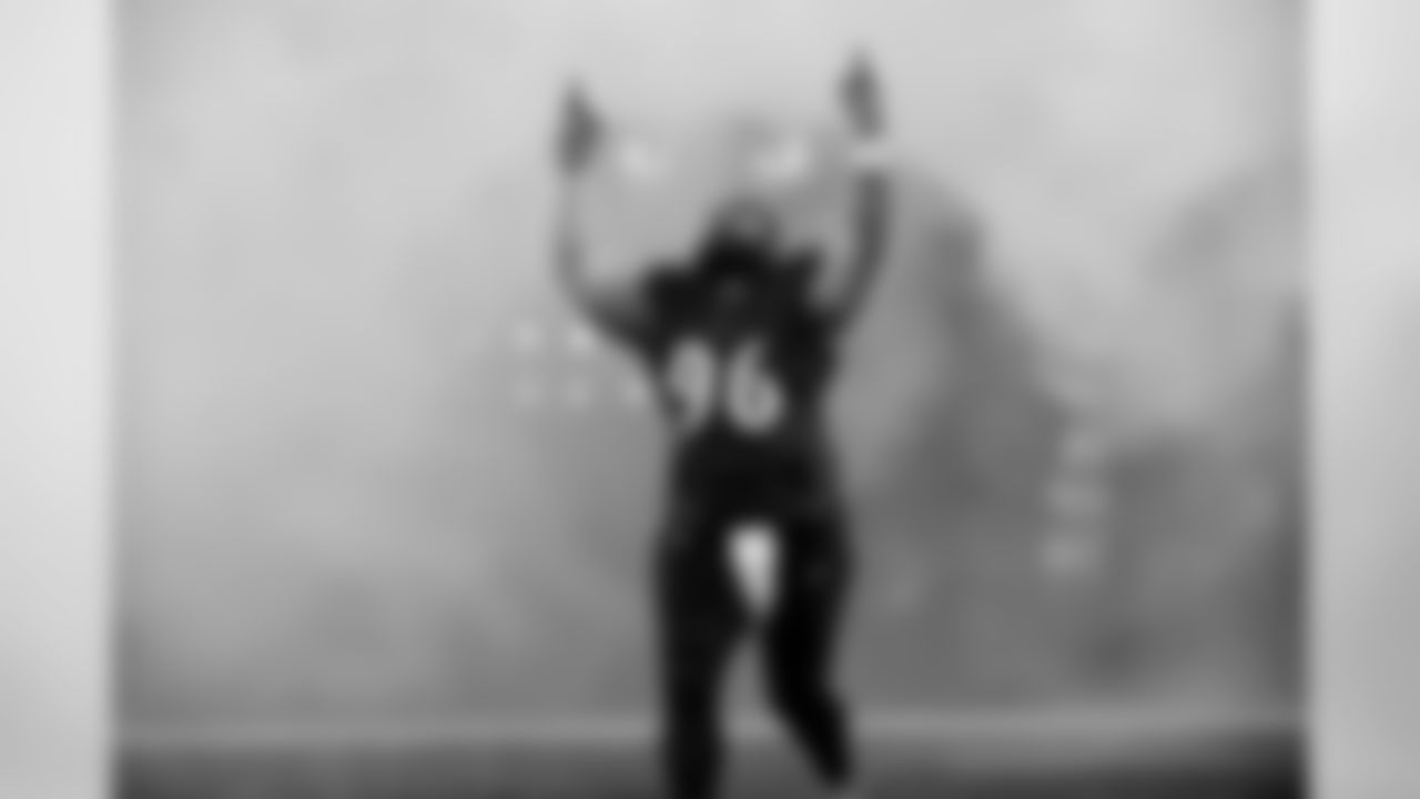 DT Domata Peko Sr.
