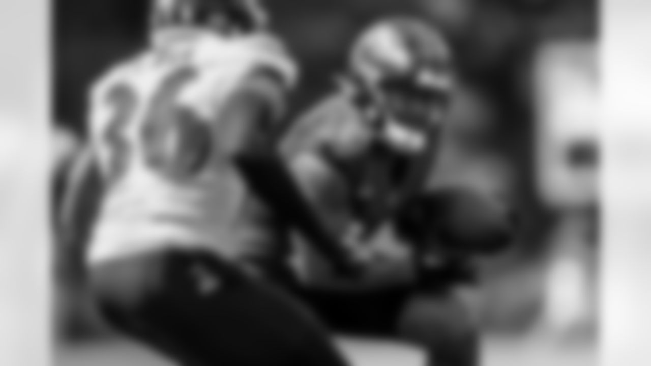 RB Tyler Badie