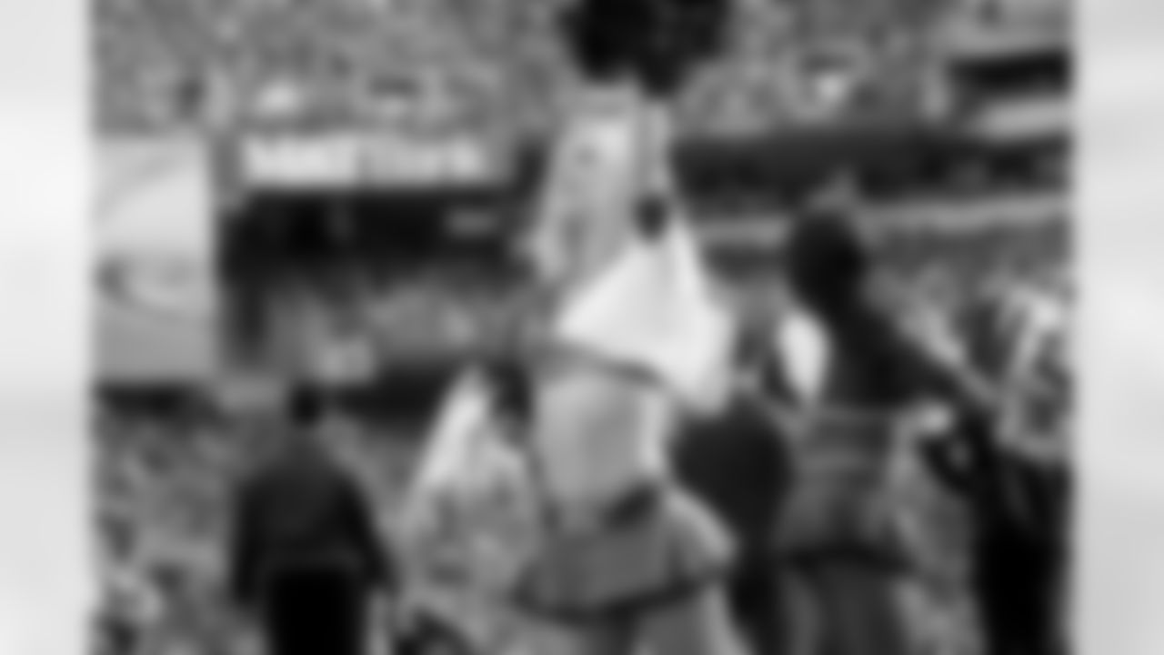 Cheer_VS_Rams-140