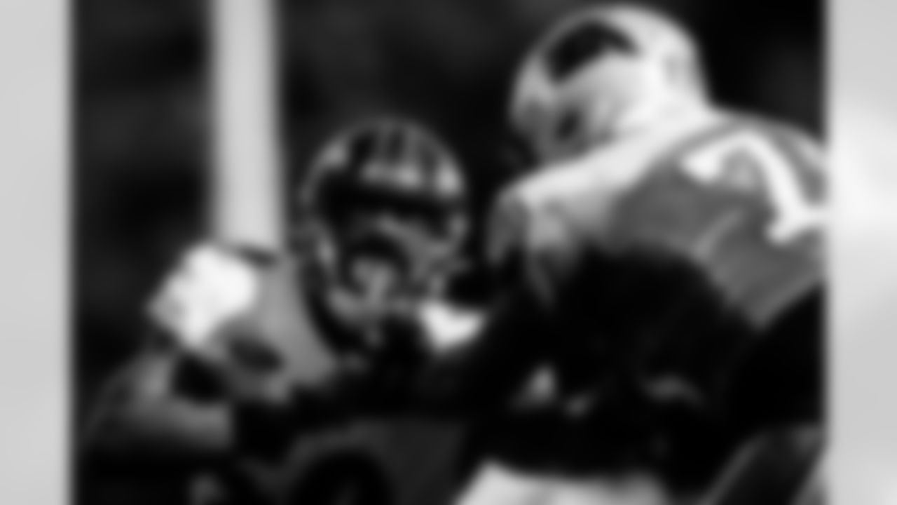 OLB Justin Houston