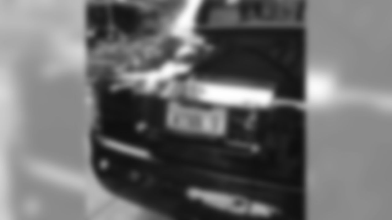 jtuck9 [Justin Tucker]: Had a great time in LV w/ some good friends! Got to roll out to the airport in style too! #Wynn9