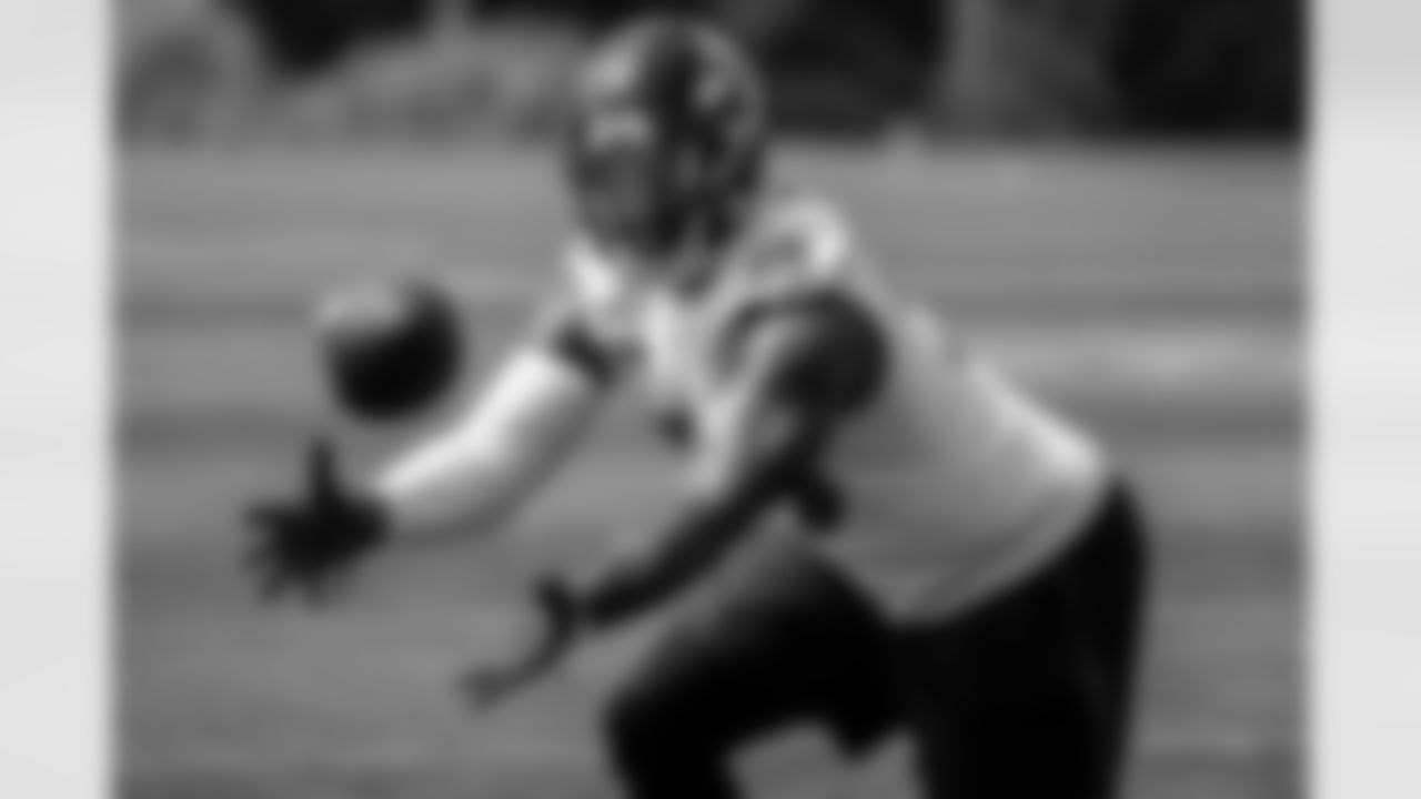 OLB Terrell Suggs