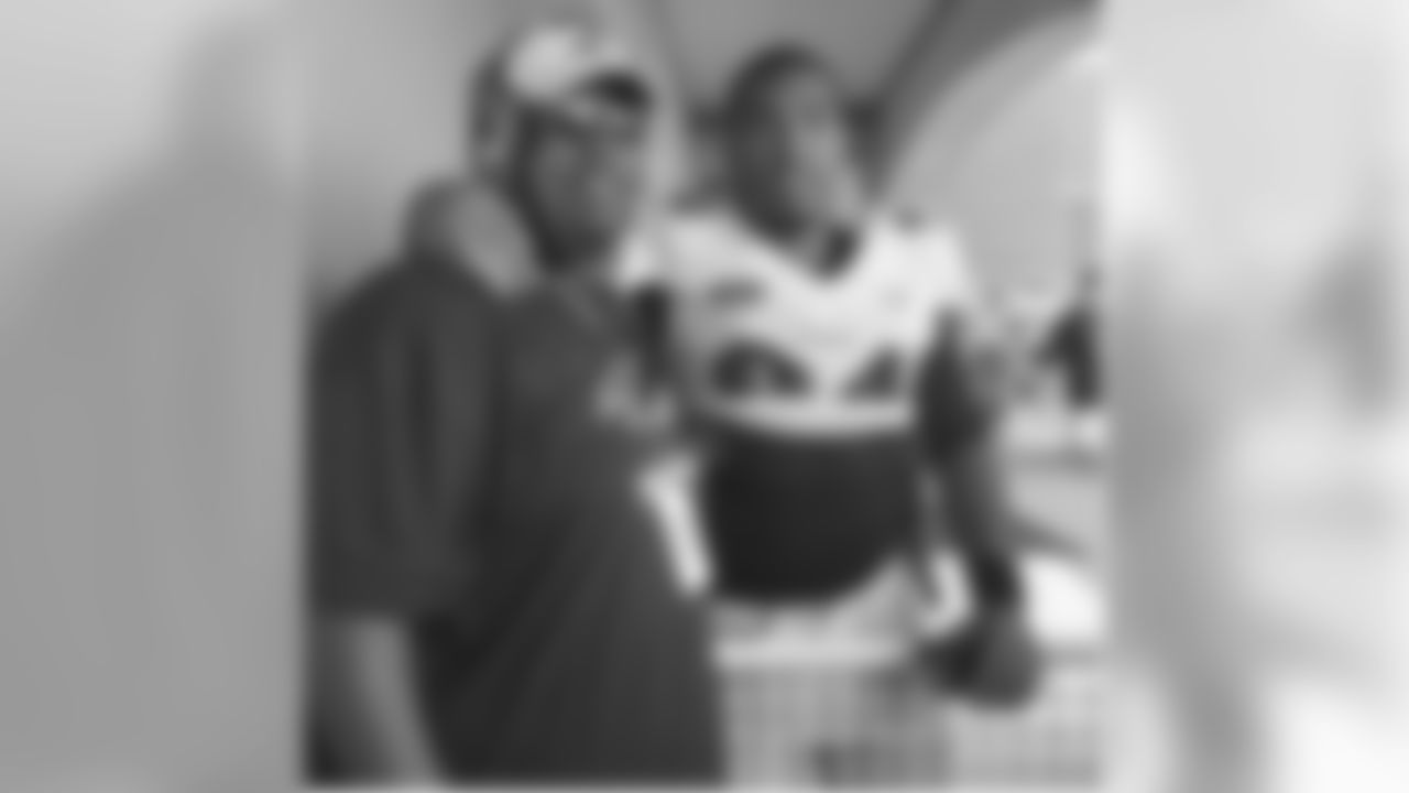 trenchwork94 [Carl Davis]: Fam came out to show love and support me. #FOE