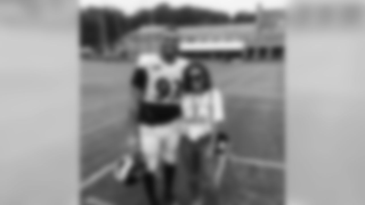 @big_worm43 (Chris Wormley) I love when the wife comes to practice! #wormwednesday