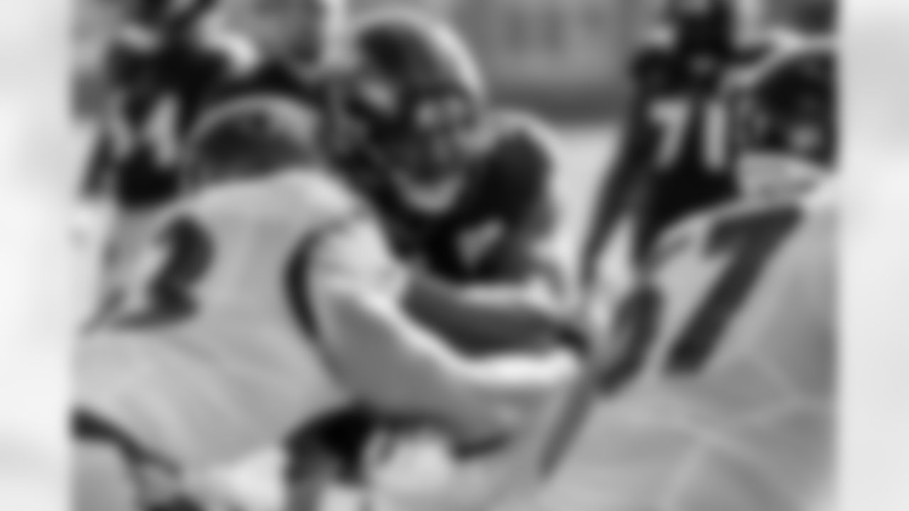 DE Calais Campbell