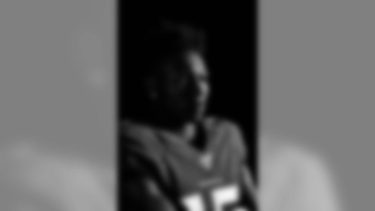 WR Marquise Brown