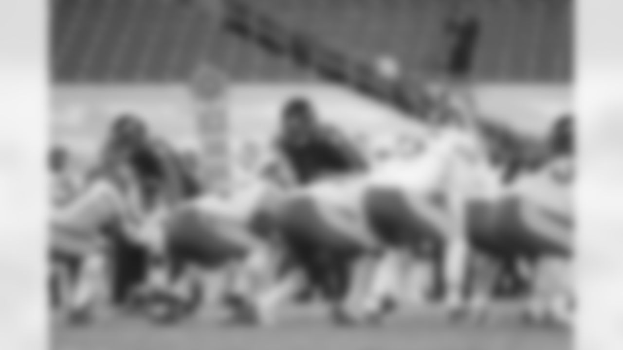 OLB Pernell McPhee
Week 3: Chiefs vs. Ravens