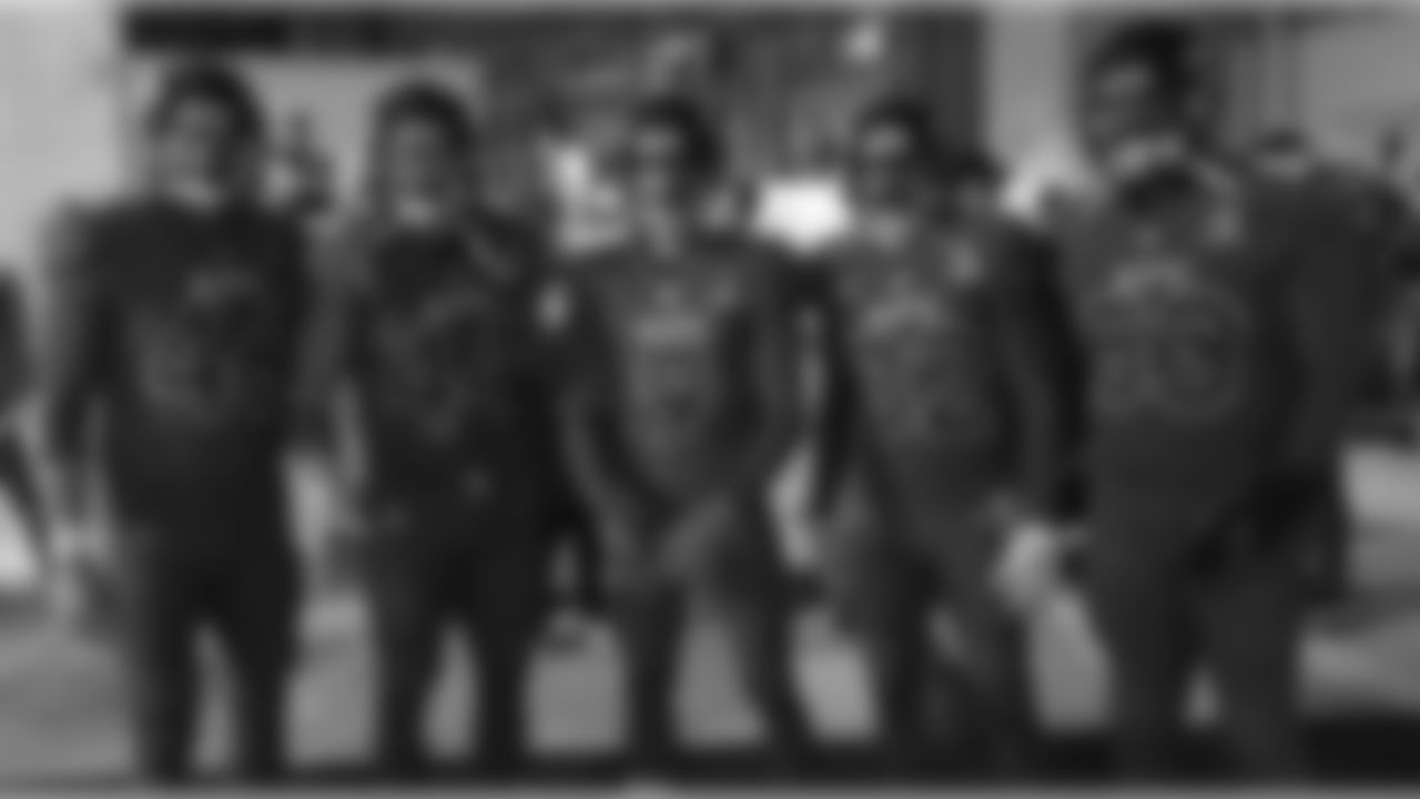 juicecheck44 [Kyle Juszczyk]: Got to play with my boys one more time and got the dub!!! #ProBowl