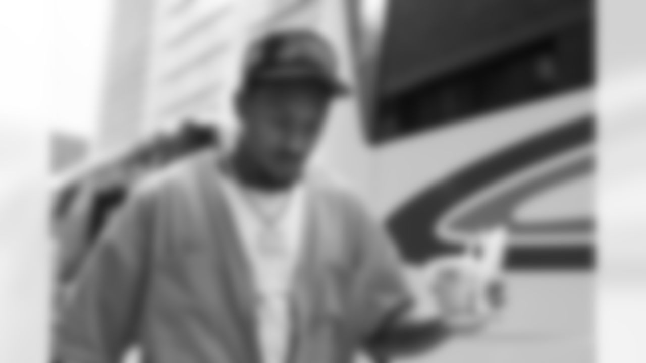 S DeShon Elliot