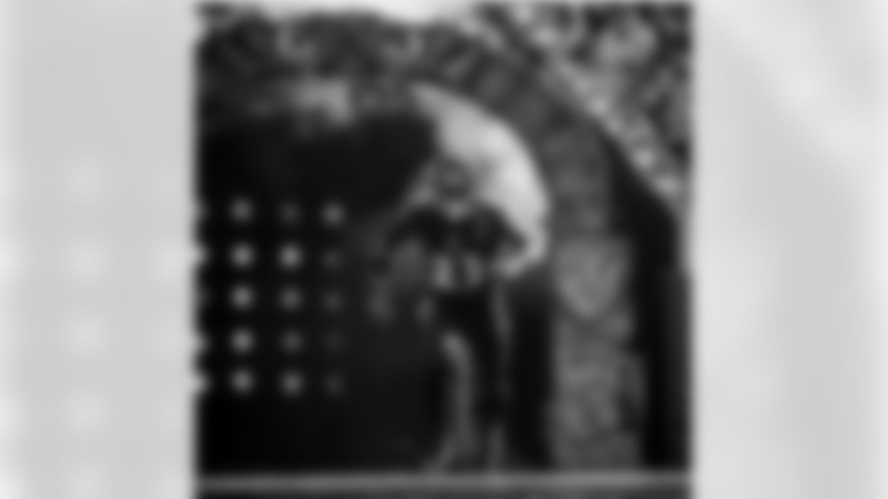 tonyjefferson1 [Tony Jefferson]