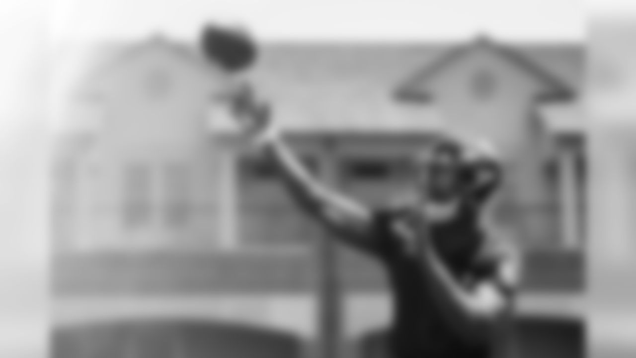 QB Lamar Jackson