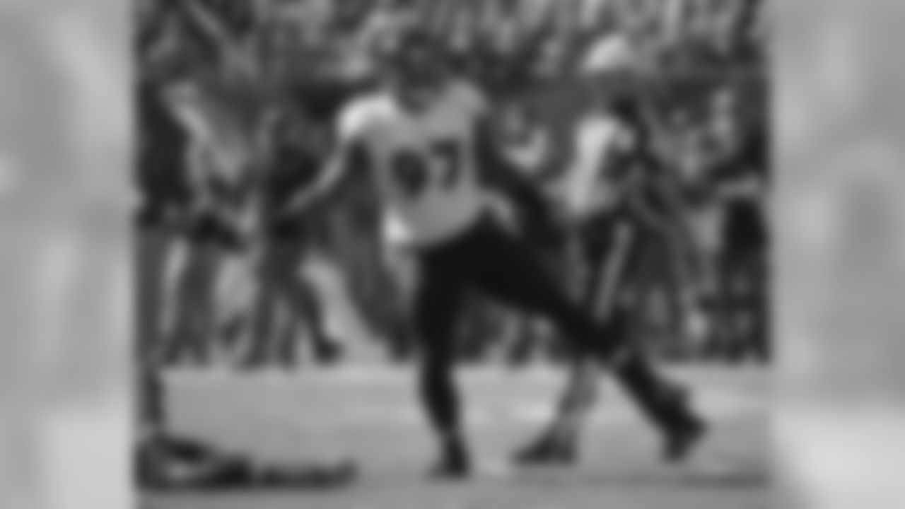 DT Timmy Jernigan, #97