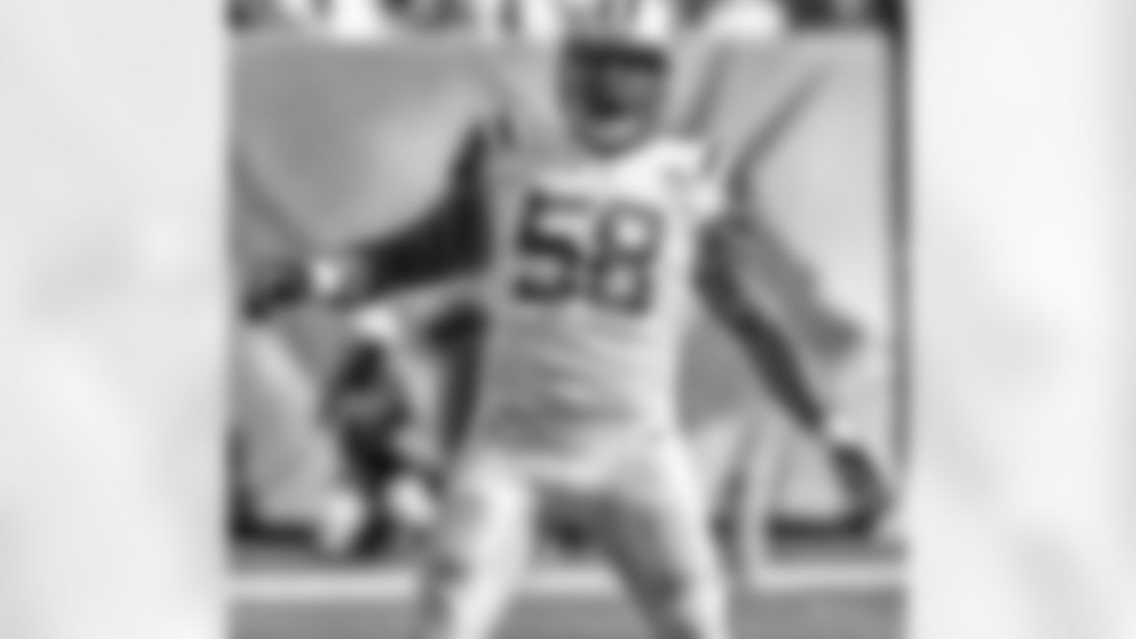 ravens[Baltimore Ravens]: The #Ravens have signed OLB Jason Babin. Help us welcome him to #RavensNation!