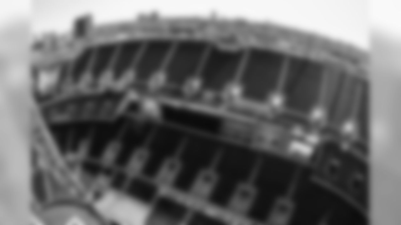 In order to significantly improve fans' in-game experience at M&T Bank Stadium, the Ravens and the Maryland Stadium Authority are going high-definition in 2010. As part of a new state-of-the-art upgrade, crews have been working diligently at M&T to comple