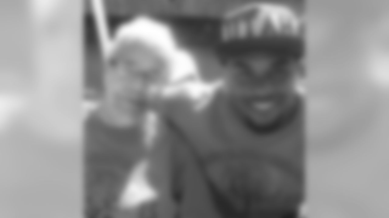 aceandsmitty[Steve Smith Sr.]:It's always great seeing everyone at your Family Reunion. But this lady is the Rock of Our family. My GrandMa Betty.. she taught me alot of things but one things that I will always remember because I do it everyday is cook. She showed me at a young age with alot or little you can always feed yourself and others. A gift I will always link to her.