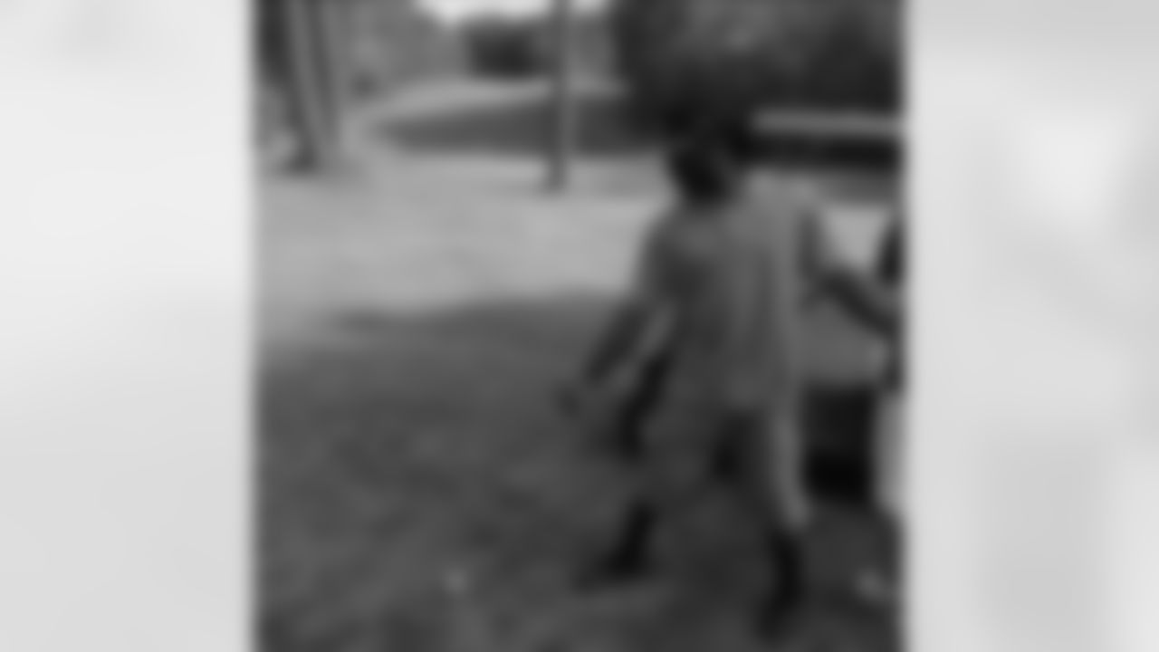 l_webb21 [Lardarius Webb]: Tiger don't have nothing on me! #300YardDrive