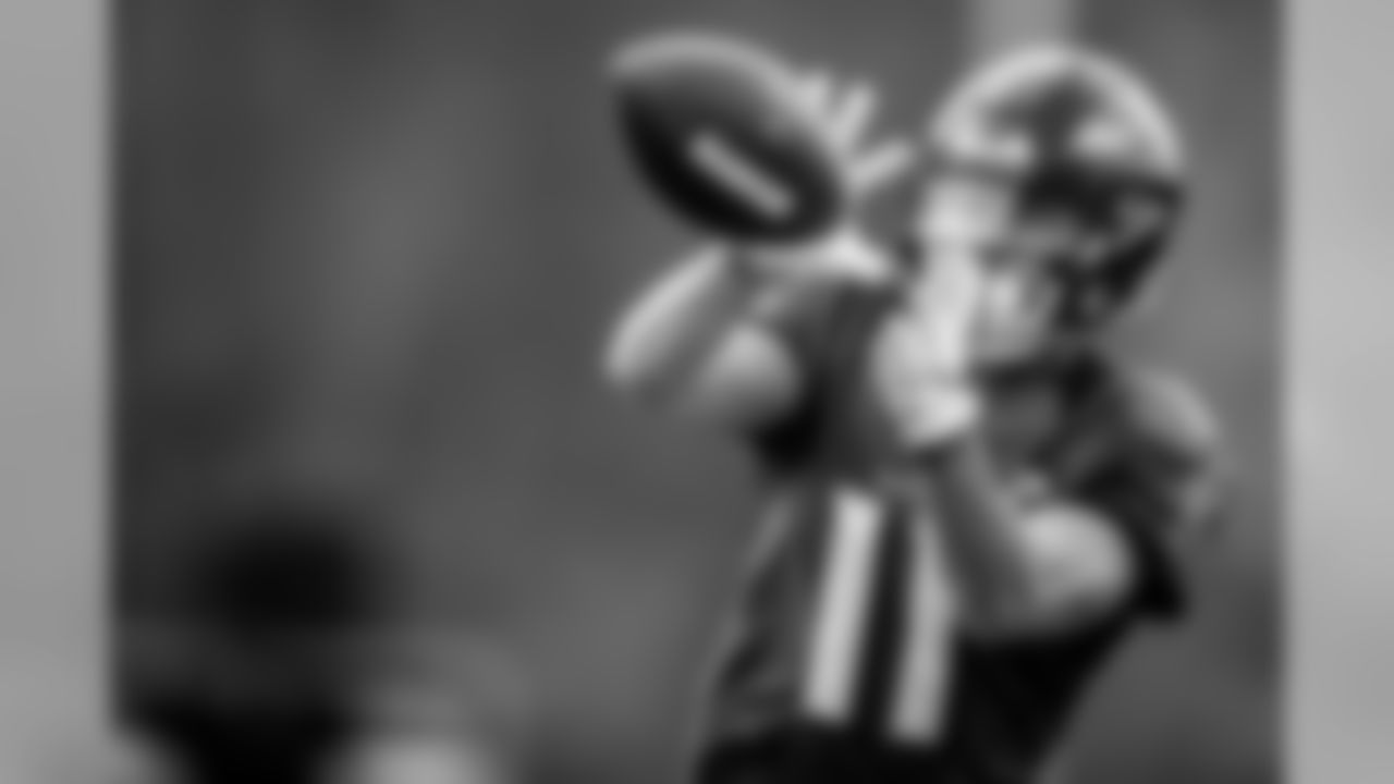 WR Sean Modster