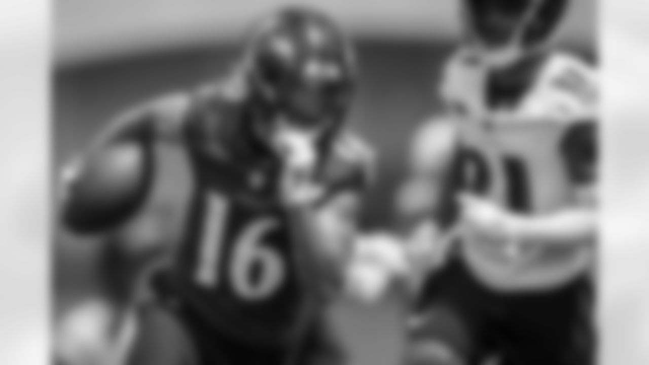 WR Tylan Wallace