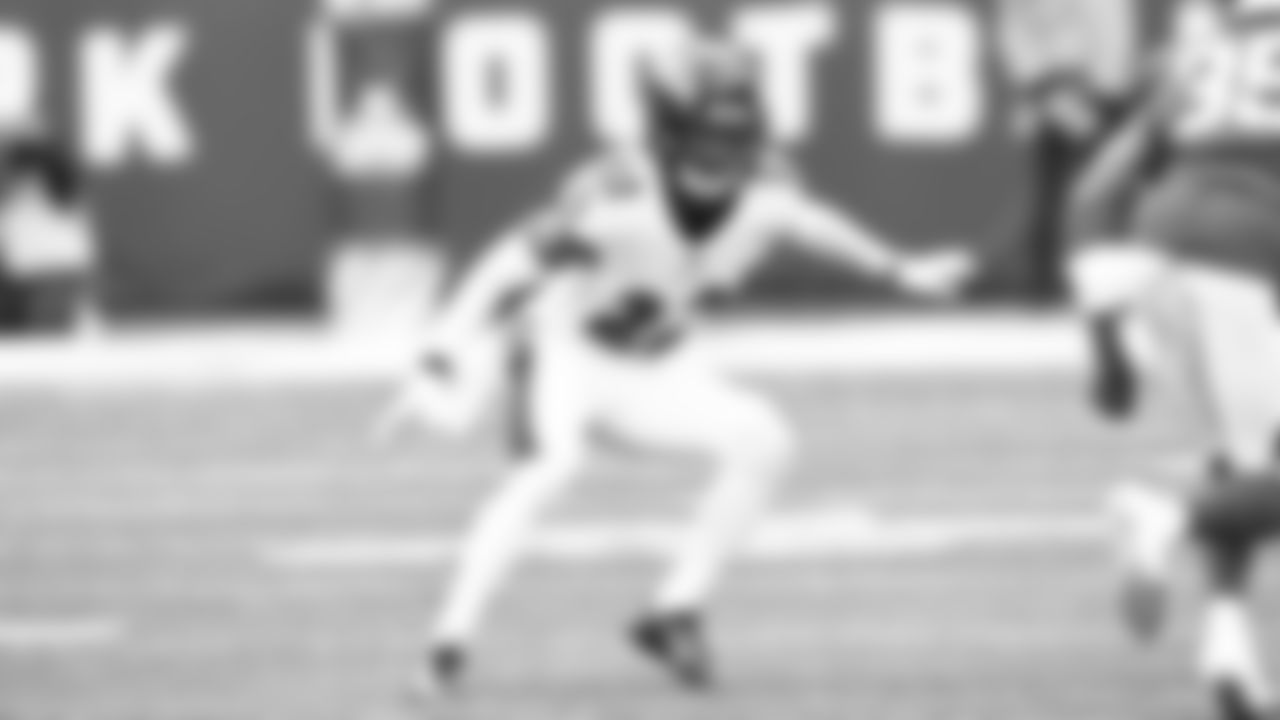 CB Pepe Williams
Williams played 62% of the snaps against the Browns as the third cornerback. The third corner is particularly important against Tom Brady and the Buccaneers because he's so adept at reading defenses and attacking the weakest link.