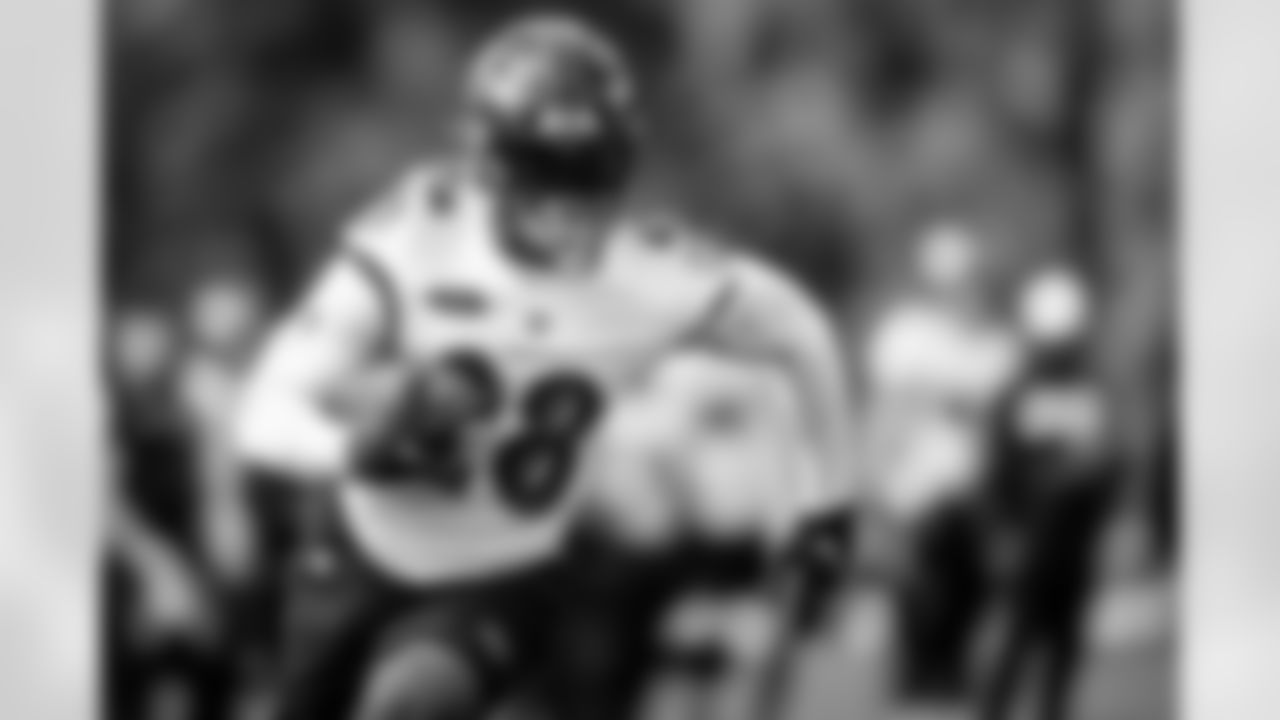 RB Latavius Murray