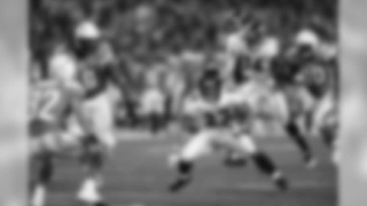 Some of the best shots from the Ravens-Chargers game on Sunday, Dec. 18th at Snapdragon Stadium.