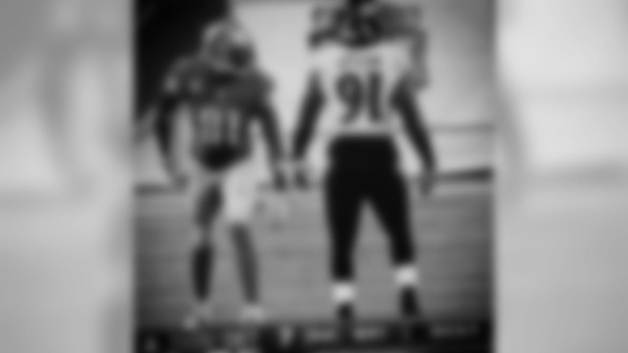 c.upshaw_91[Courtney Upshaw]:  Glad I got this pic! The #goat! I lined up out there and thank God he ran a shallow crossing route lol! I fear no man don't get it twisted! Seriously one of the best to do it! #megatron