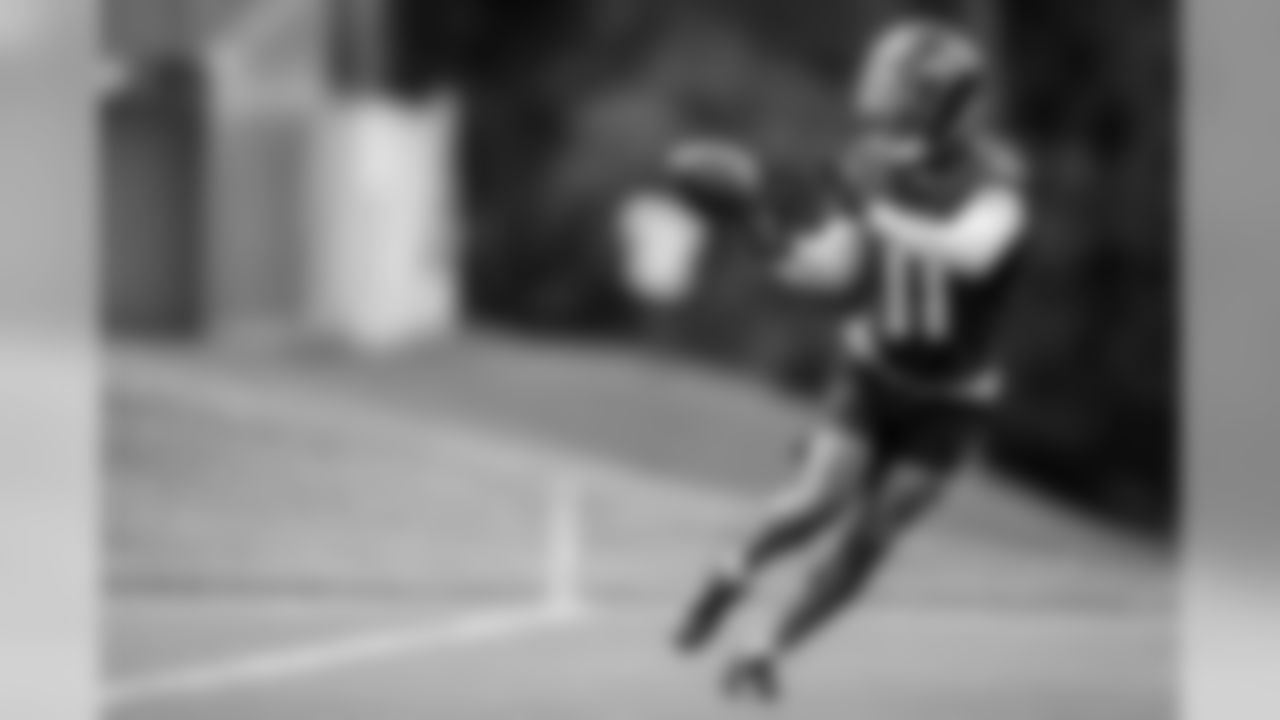 WR James Proche