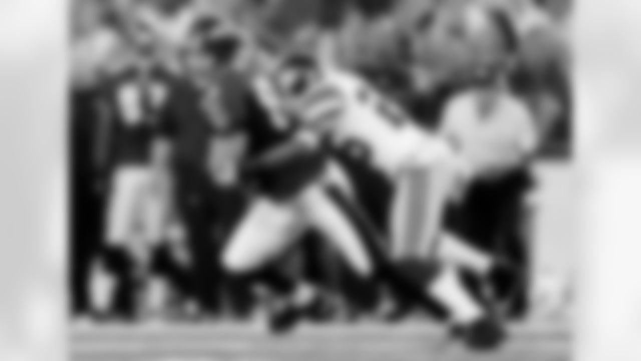 Images from the Ravens' 24-10 win over the visiting New York Giants on Saturday, Aug. 24, 2010. Led by an explosive offense, Baltimore moved to 3-0 in the preseason.