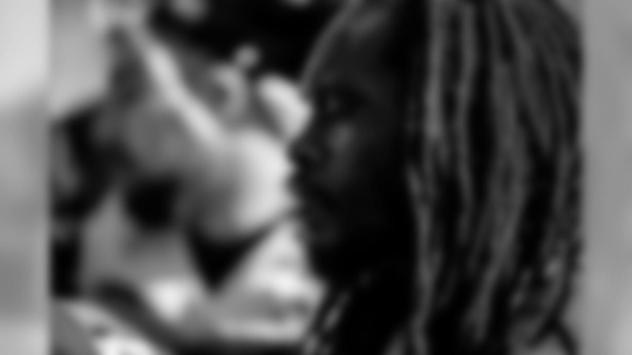 ILB Josh Bynes