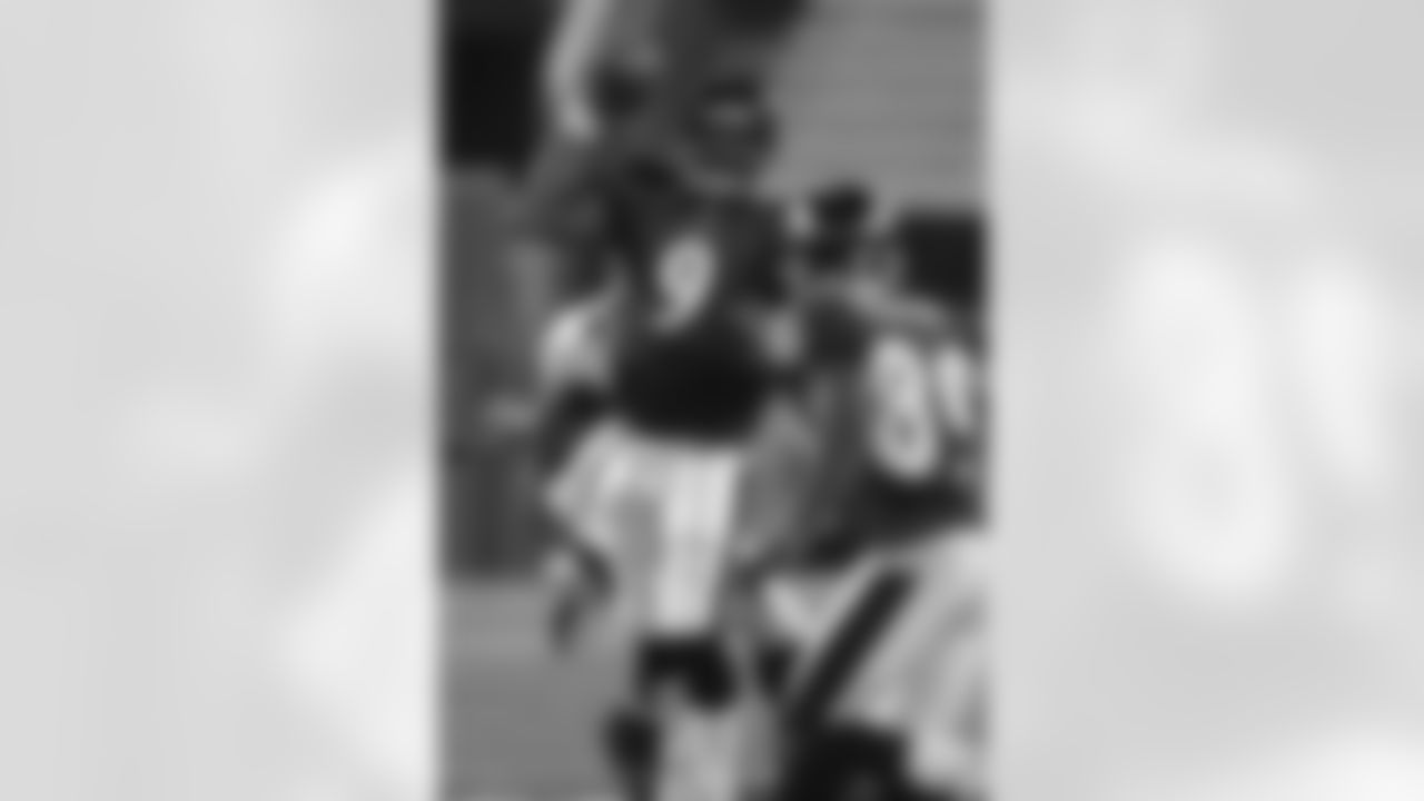 Steve McNair 2006 Preseason action