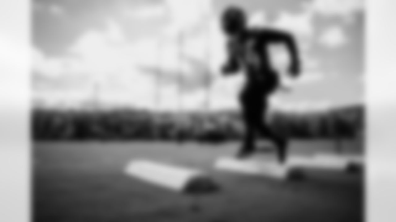 LB Chris Board