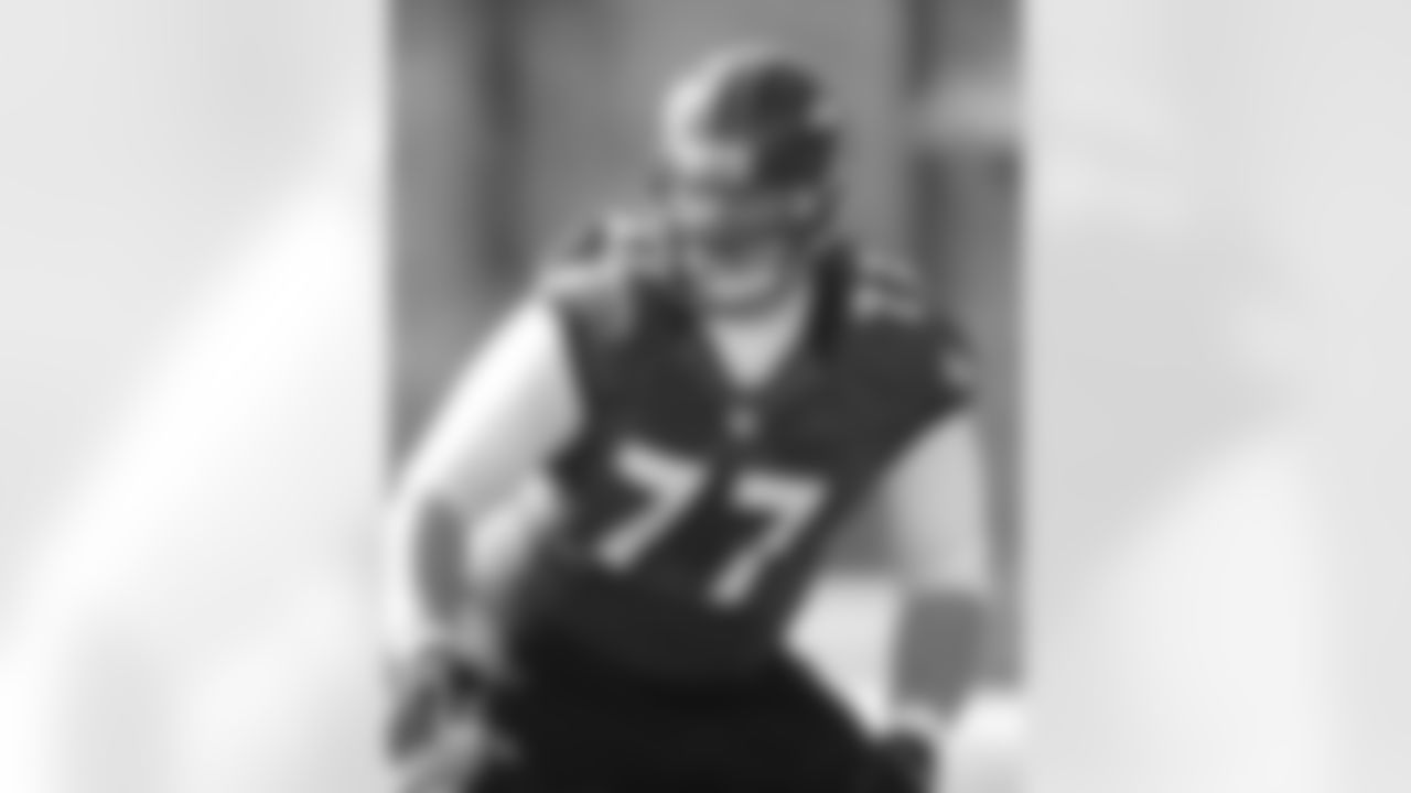 C Ryan Jensen
2013 Draft - Round 6, Pick 203