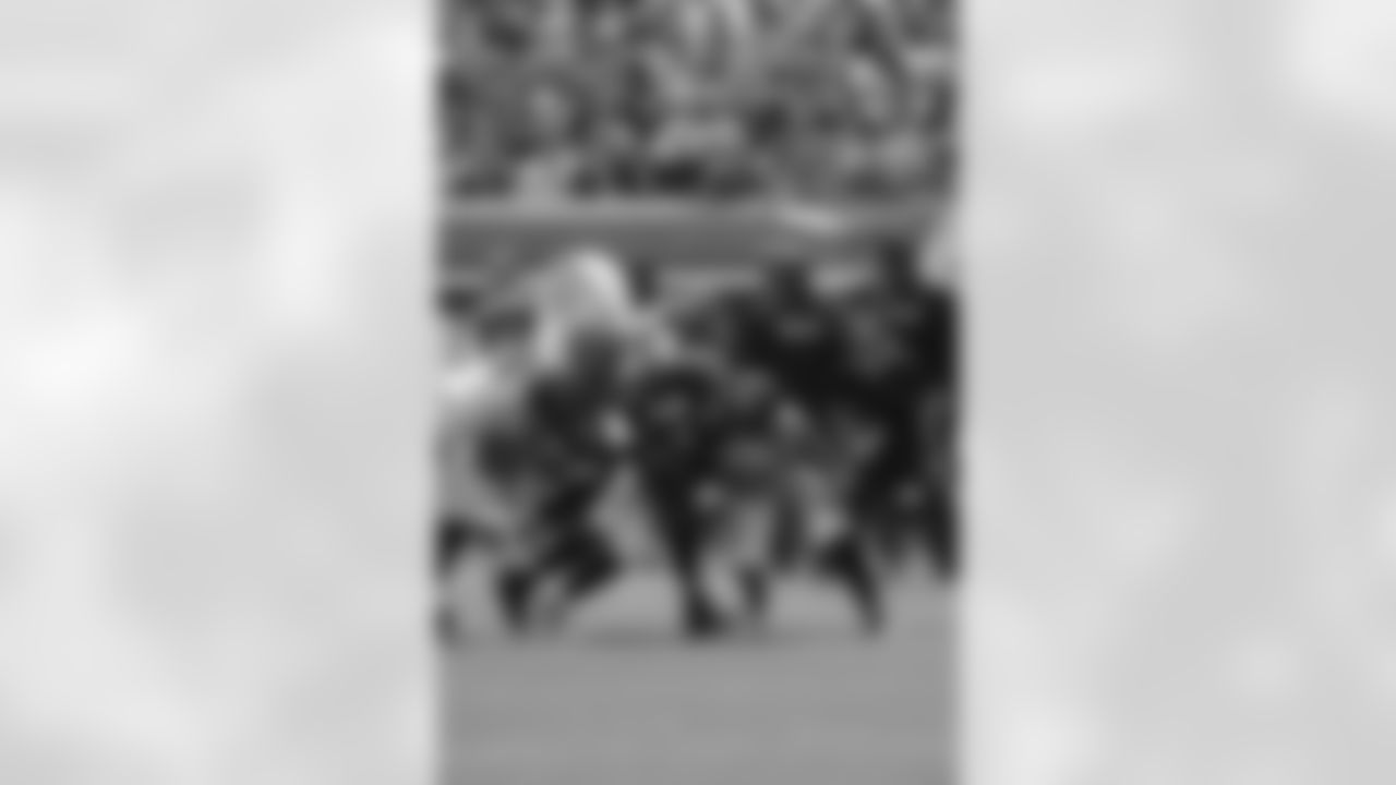 Images from the second quarter of the Ravens' game against the Cincinnati Bengals on Sunday, Sept. 19, 2010.