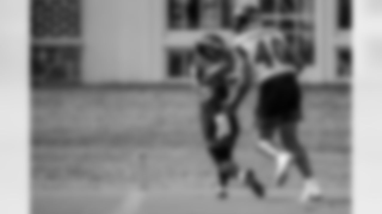 RB J.K. Dobbins hauls in a pass for a touchdown