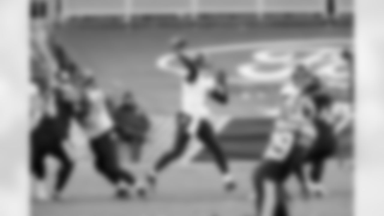 QB Robert Griffin III
Week 12 | Baltimore Ravens at Pittsburgh Steelers | December 2, 2020 | Heinz Field