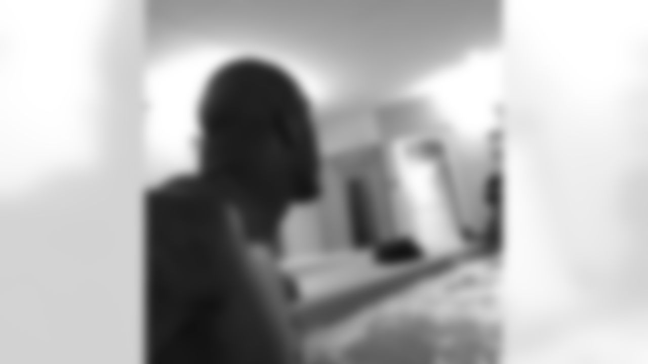 untouchablejay55 [Terrell Suggs]: DAY 2.... Warm It Up SiZ SiZ