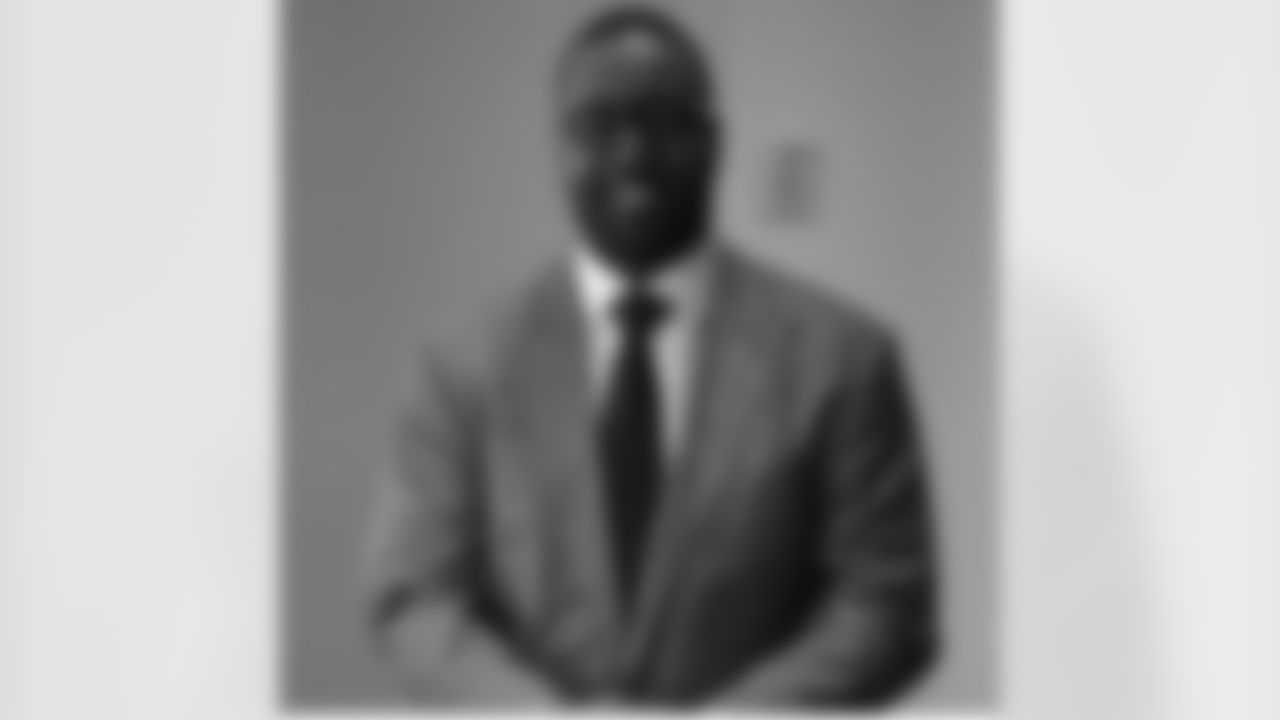 chriscanty99 [Chris Canty]:I'm back at it. @ProFootballTalk at 5:30pm. #ravens #ravensnation #NFL #nbc #NBCSports #thepeacock