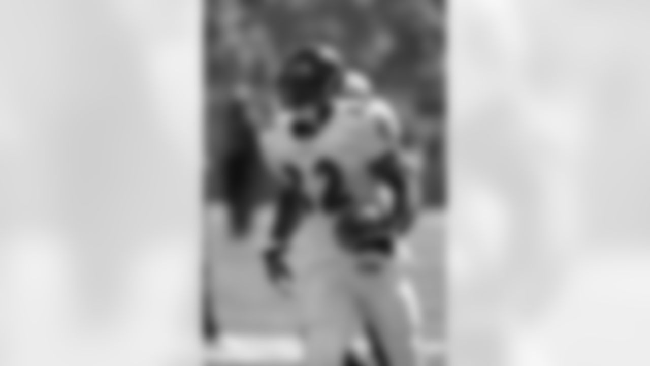 RB Musa Smith
2003 Draft - Round 3, Pick 77