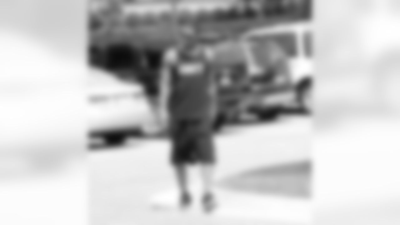 trulybean [Jimmy Smith]: Arriving at work