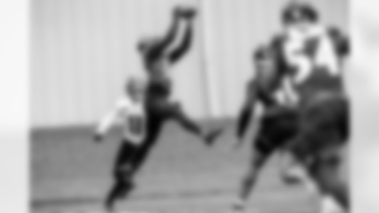 Ravens practice on Day 1 of OTAs