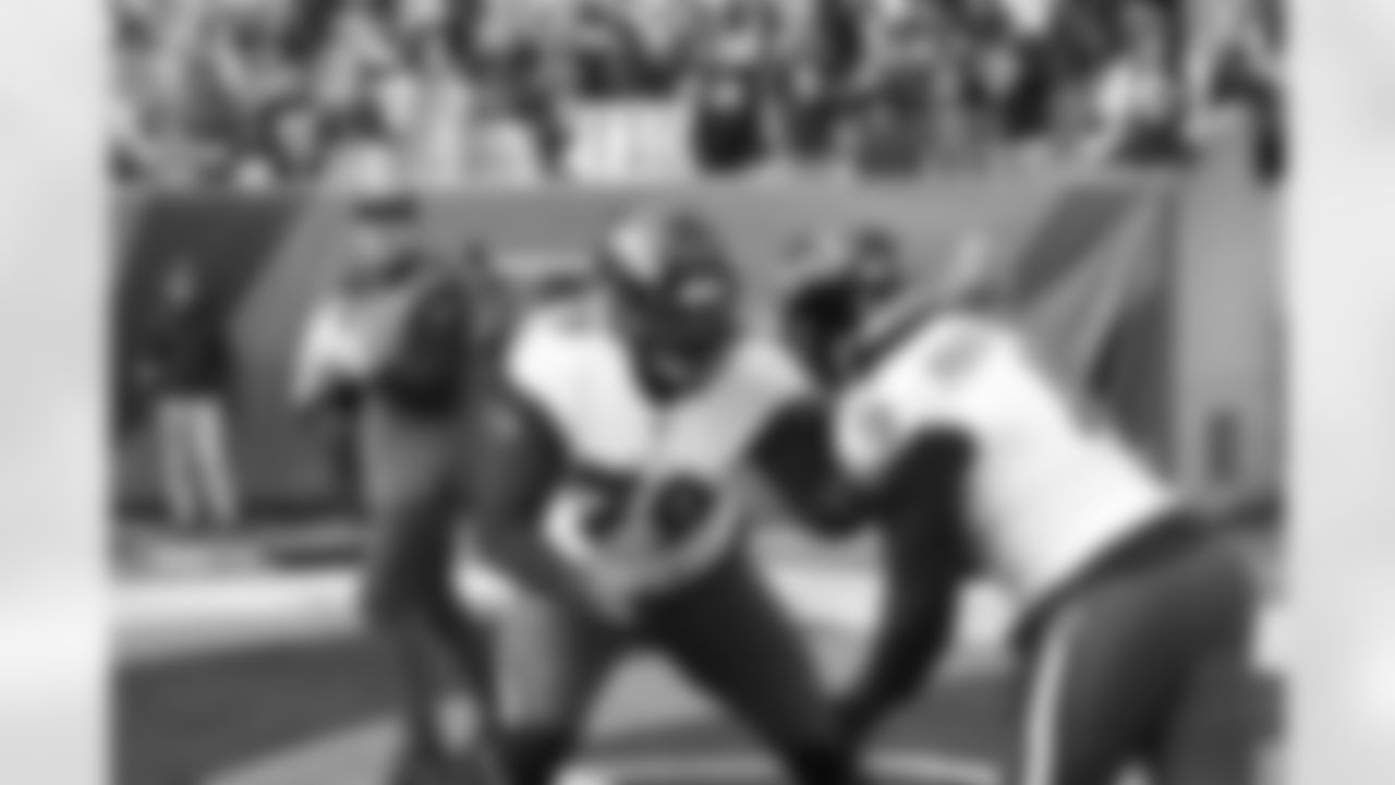 LT Ronnie Stanley