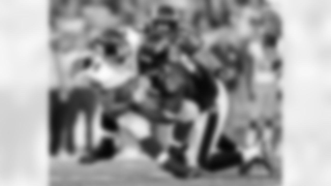 Images from the Ravens' 24-10 win over the visiting New York Giants on Saturday, Aug. 24, 2010. Led by an explosive offense, Baltimore moved to 3-0 in the preseason.