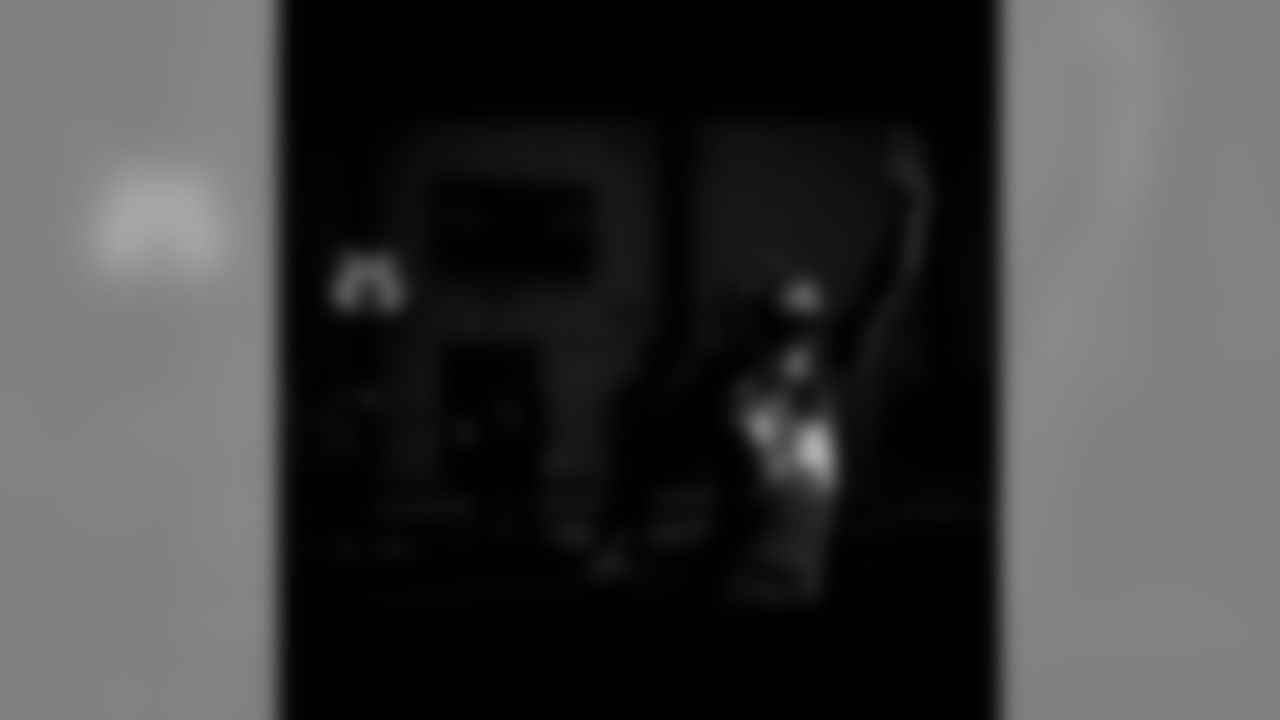 budda03 [Alex Collins] Stay ready so I don't have to get ready. No shortcuts. Just trying to be great