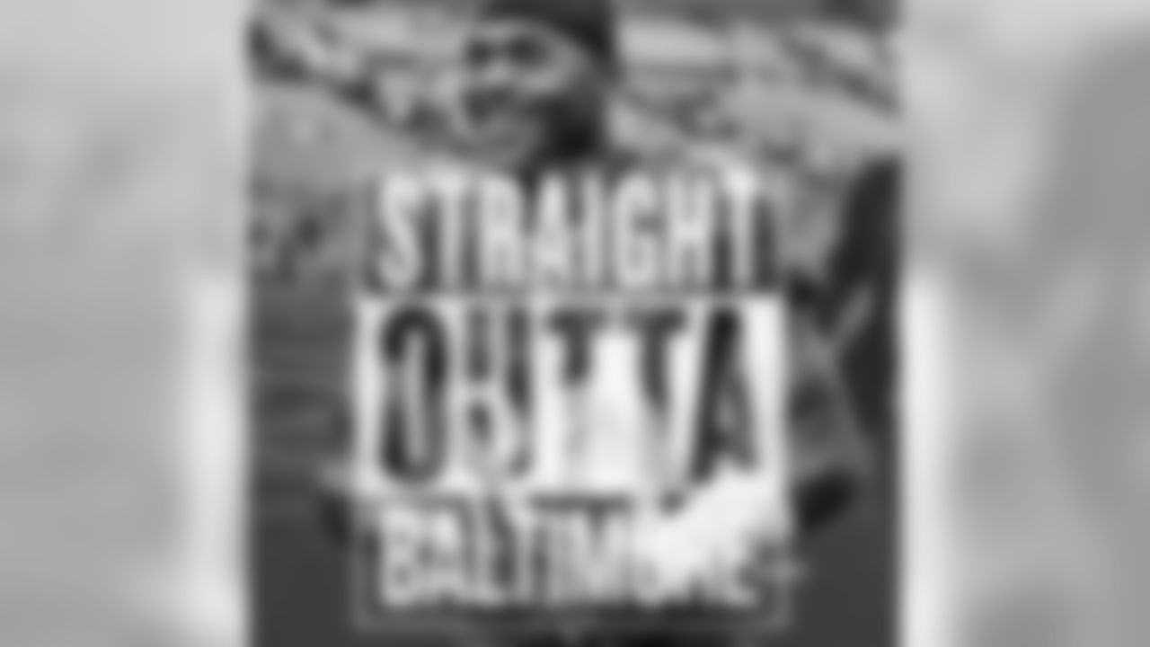 aceandsmitty[Steve Smith Sr.]: Lots of articles on opinions what's best for ME!! The season isn't going as well as #ravensnation would like but I'm not interested in being traded to a "Contender" its week 7 not the Superbowl you can't guarantee anything in this league but I know when I left #panthernation I wanted to be a raven because I was born to be @ravens I'm happy right where I am. Winning a Superbowl would be fun but what makes us play this game is the work we put into it day after day leading up to Sunday/Funday I'm not coming back what's in the past is in the past !!!! #agent89 is black/purple #playlikeAraven